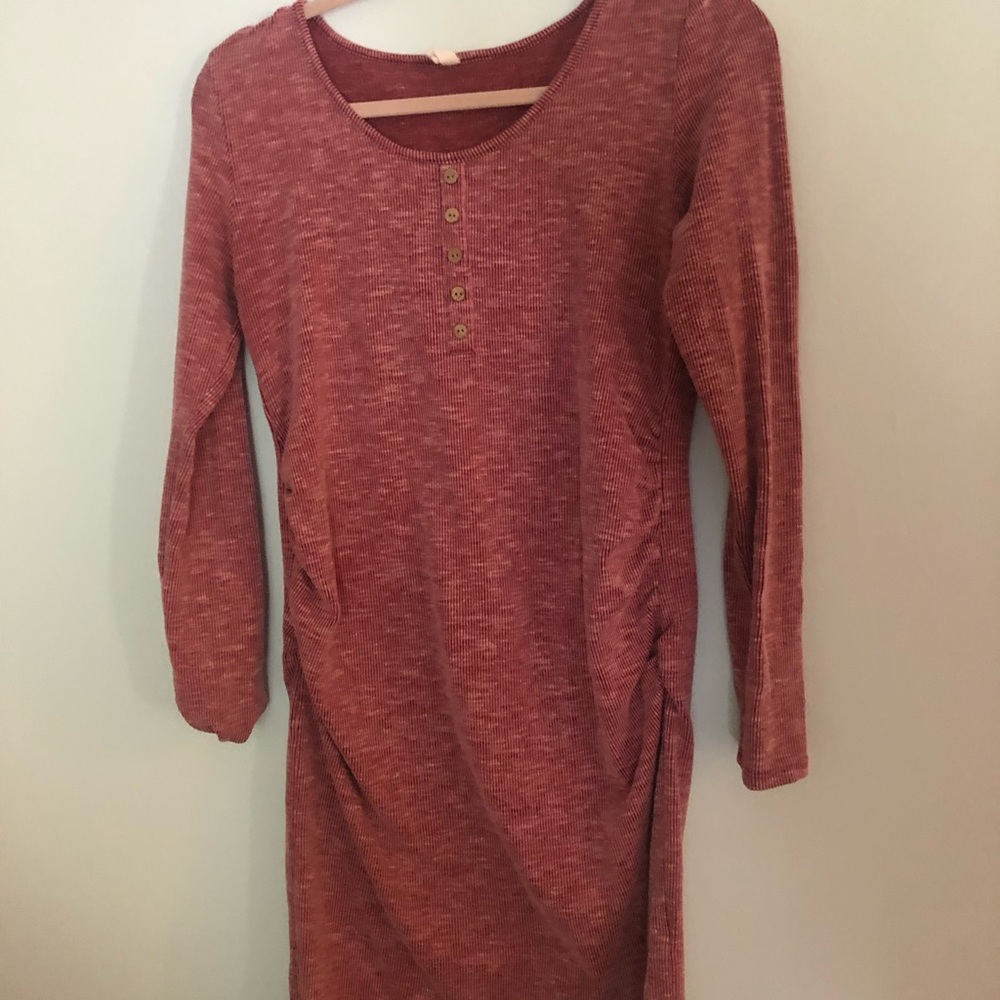 maternity dress